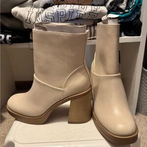 NWT booties